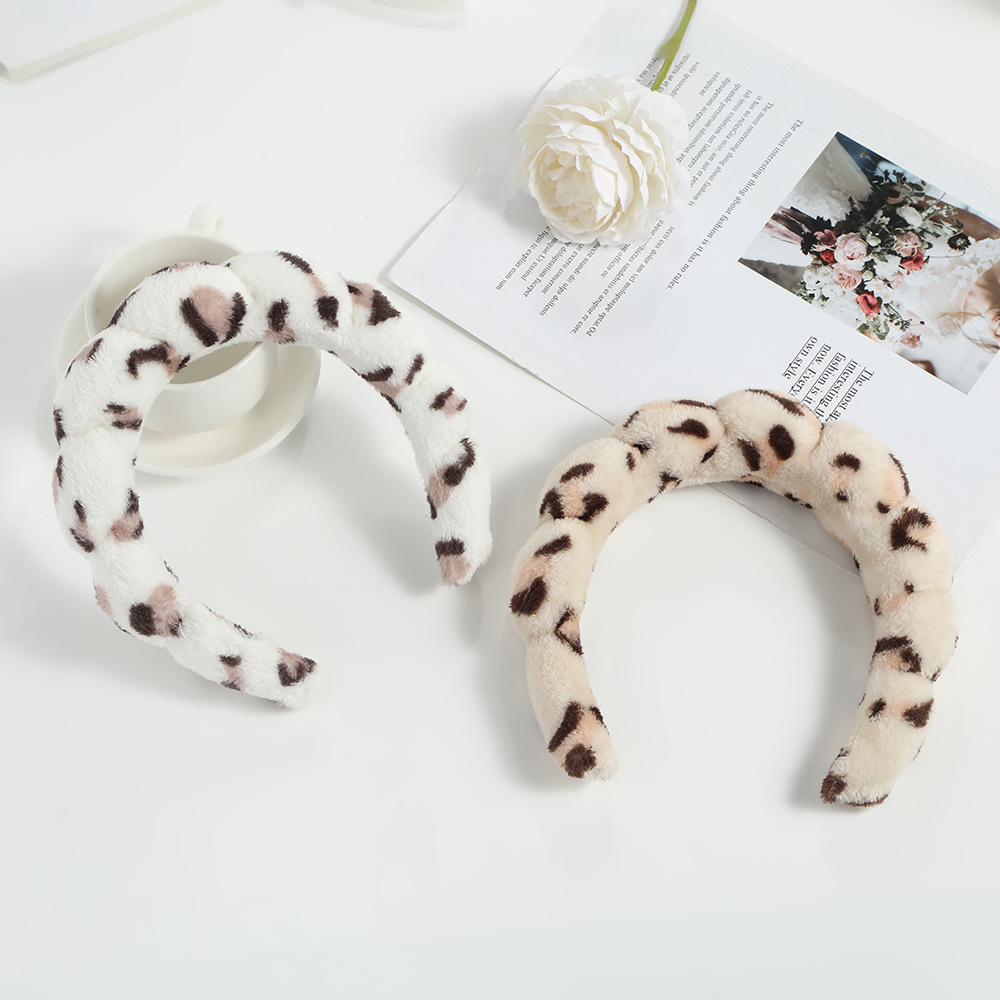 Spa Headband for Washing Face  - огляд і ціна Travel Accessories Aesthetic