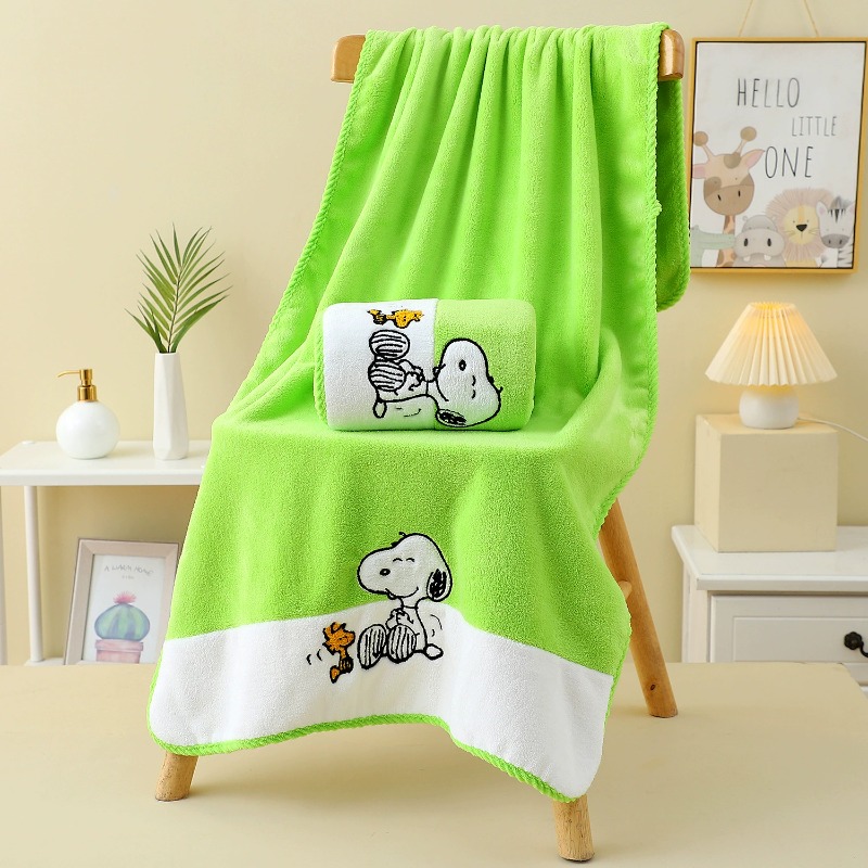 Soft Coral Fleece Snoopy Bath  - огляд і ціна Travel Accessories As Gifts